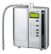 Leveluk® SD 501 Platinum 還原水®生成器（家庭用）